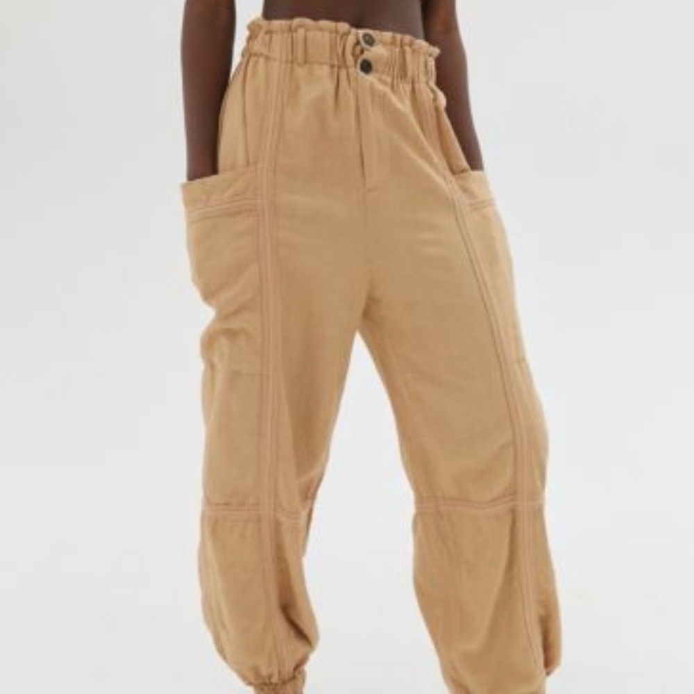 Urban Outfitters Isla Slouchy Linen Jogger Pant